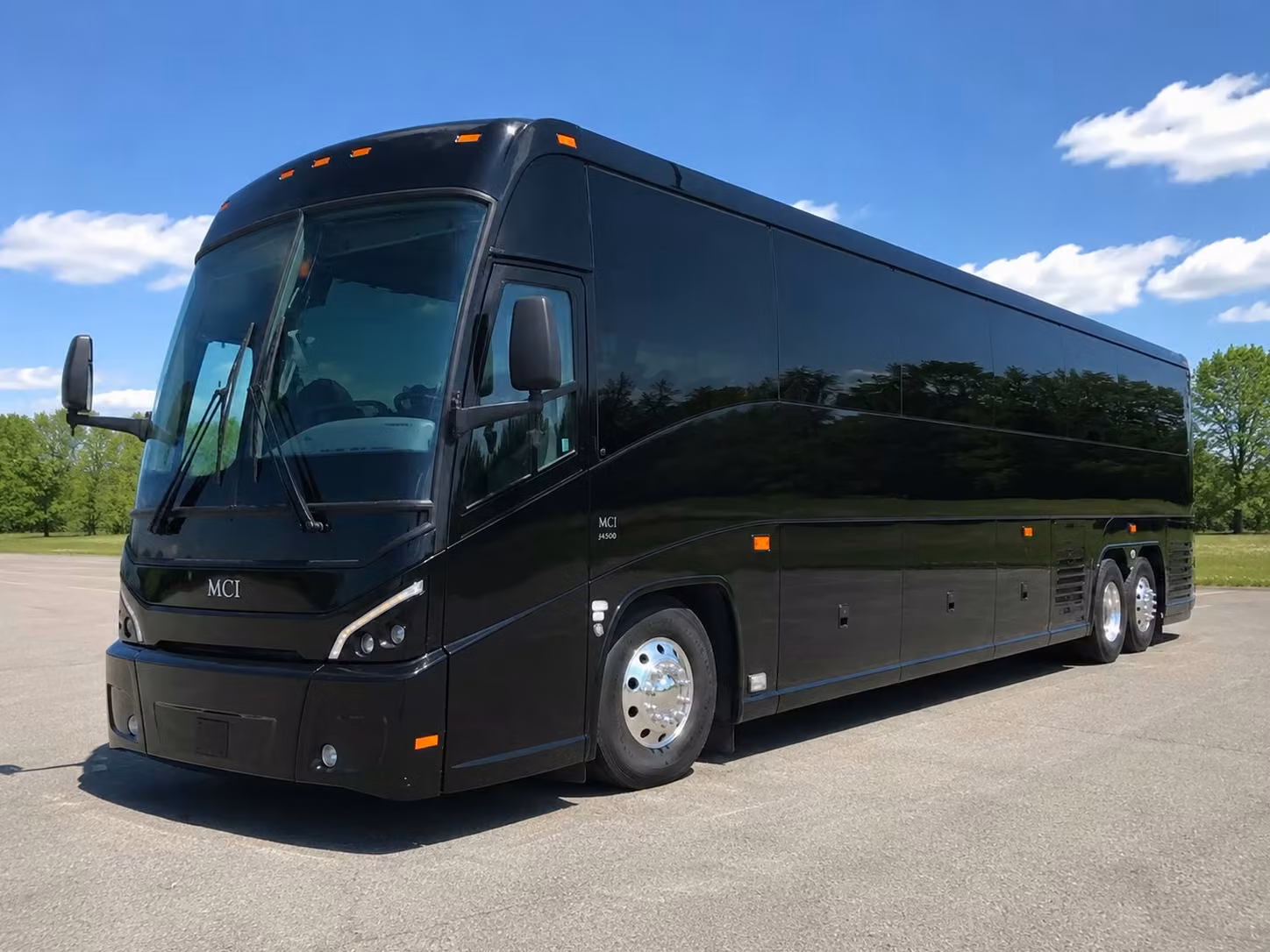 charter bus rentals for chico state events and campus transportation