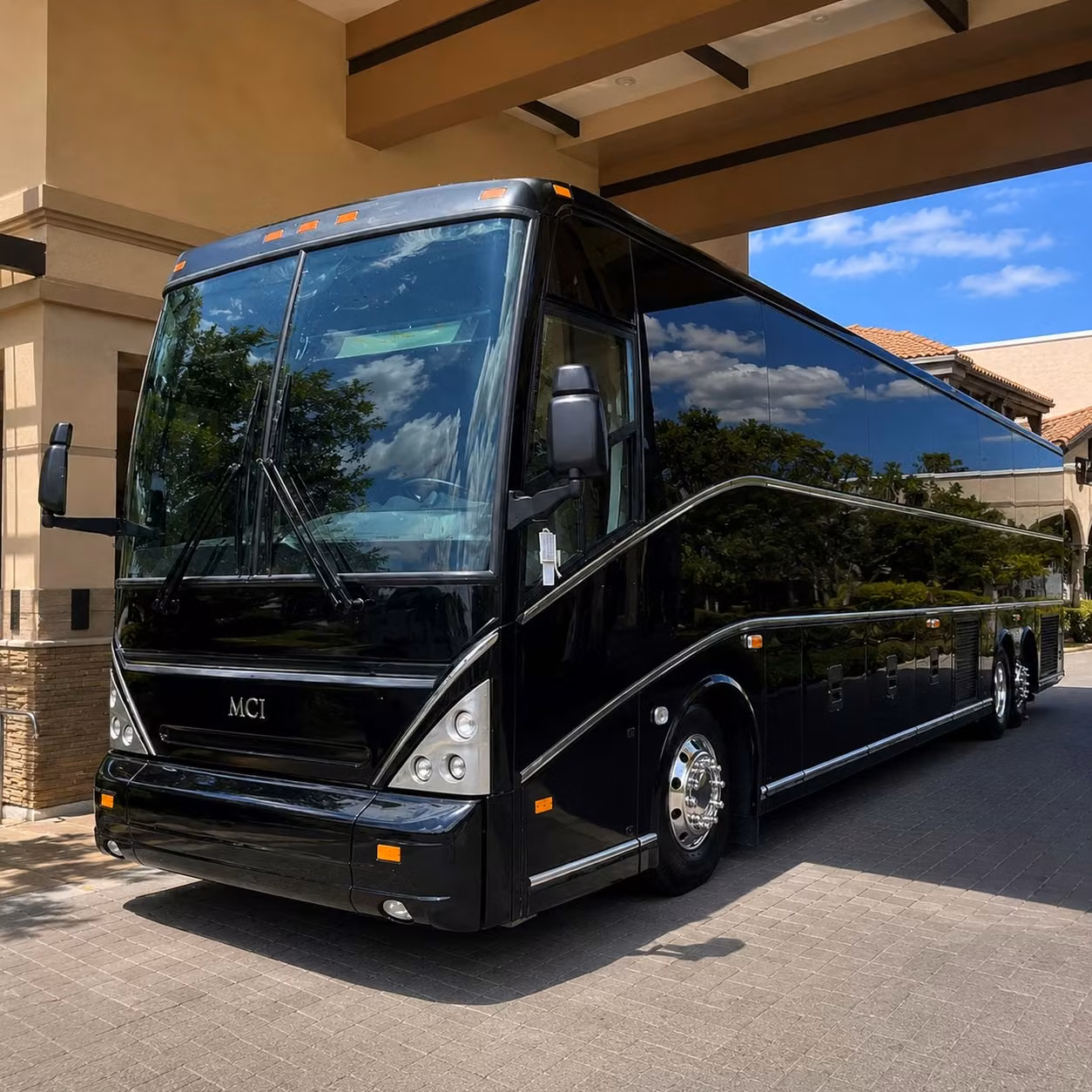 employee shuttle services for chico businesses and commuters